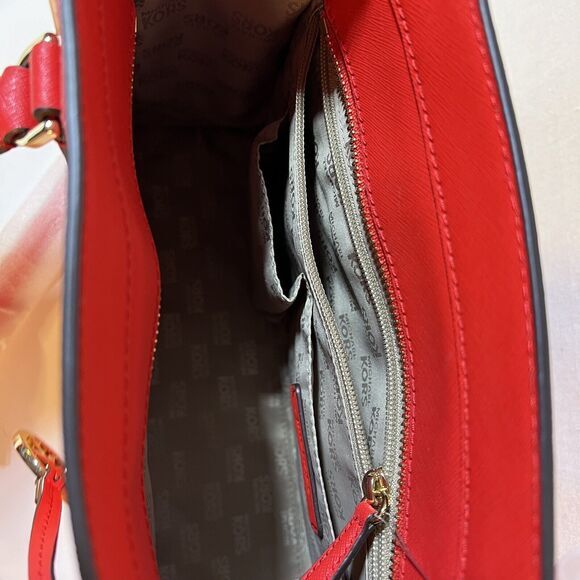Michael Kors Dillon Dk Sangria Signature Saffiano Leather Crossbody Satchel NWT - Picture 6 of 7